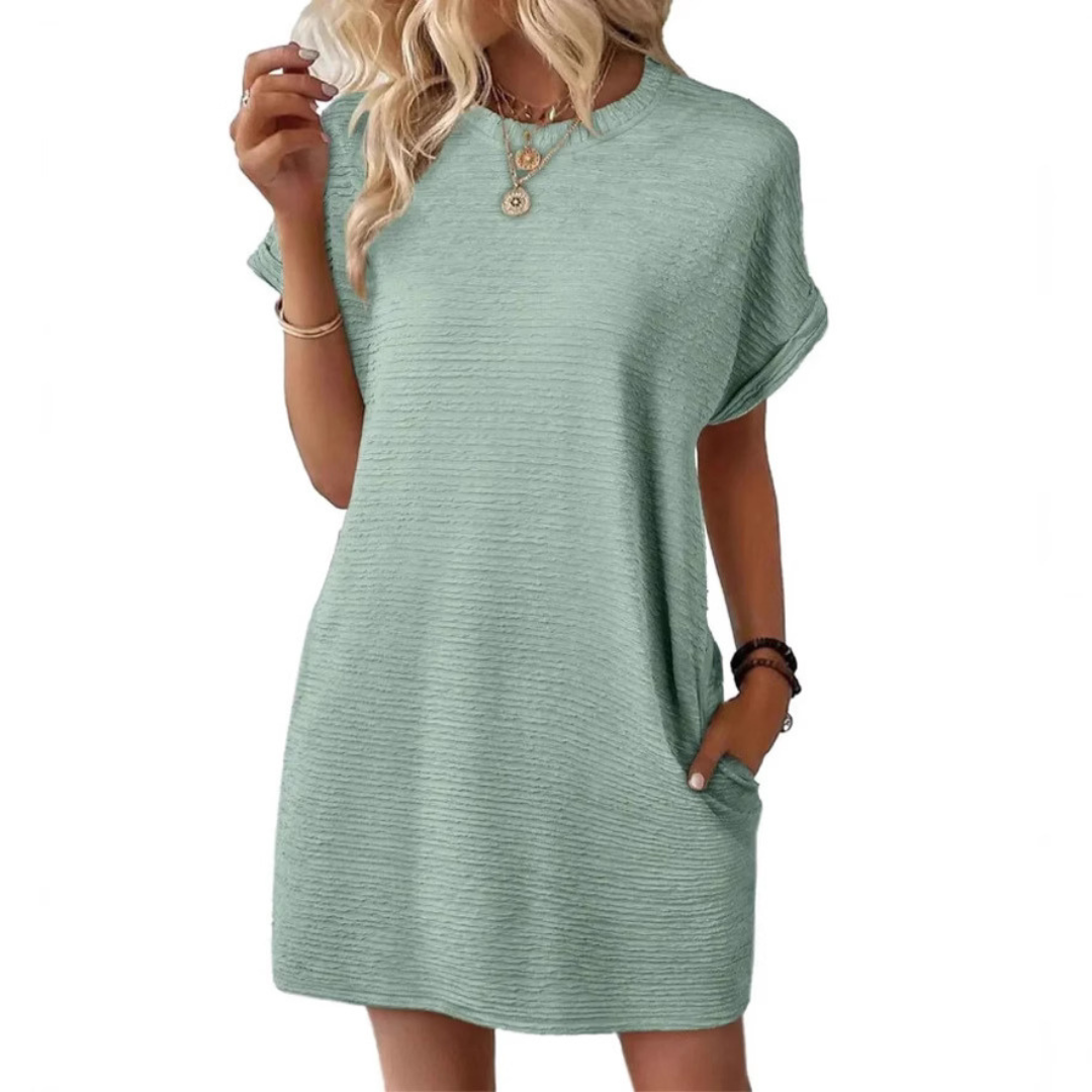 Marina | Casual minimalist round-neck dress
