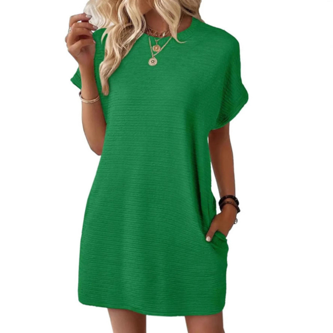 Marina | Casual minimalist round-neck dress