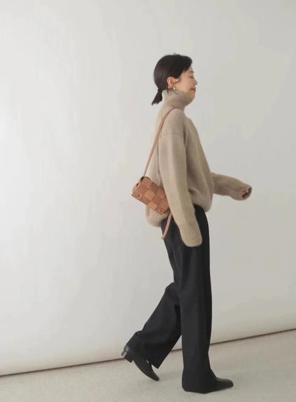 Larine | Comfortable Turtleneck Knitwear