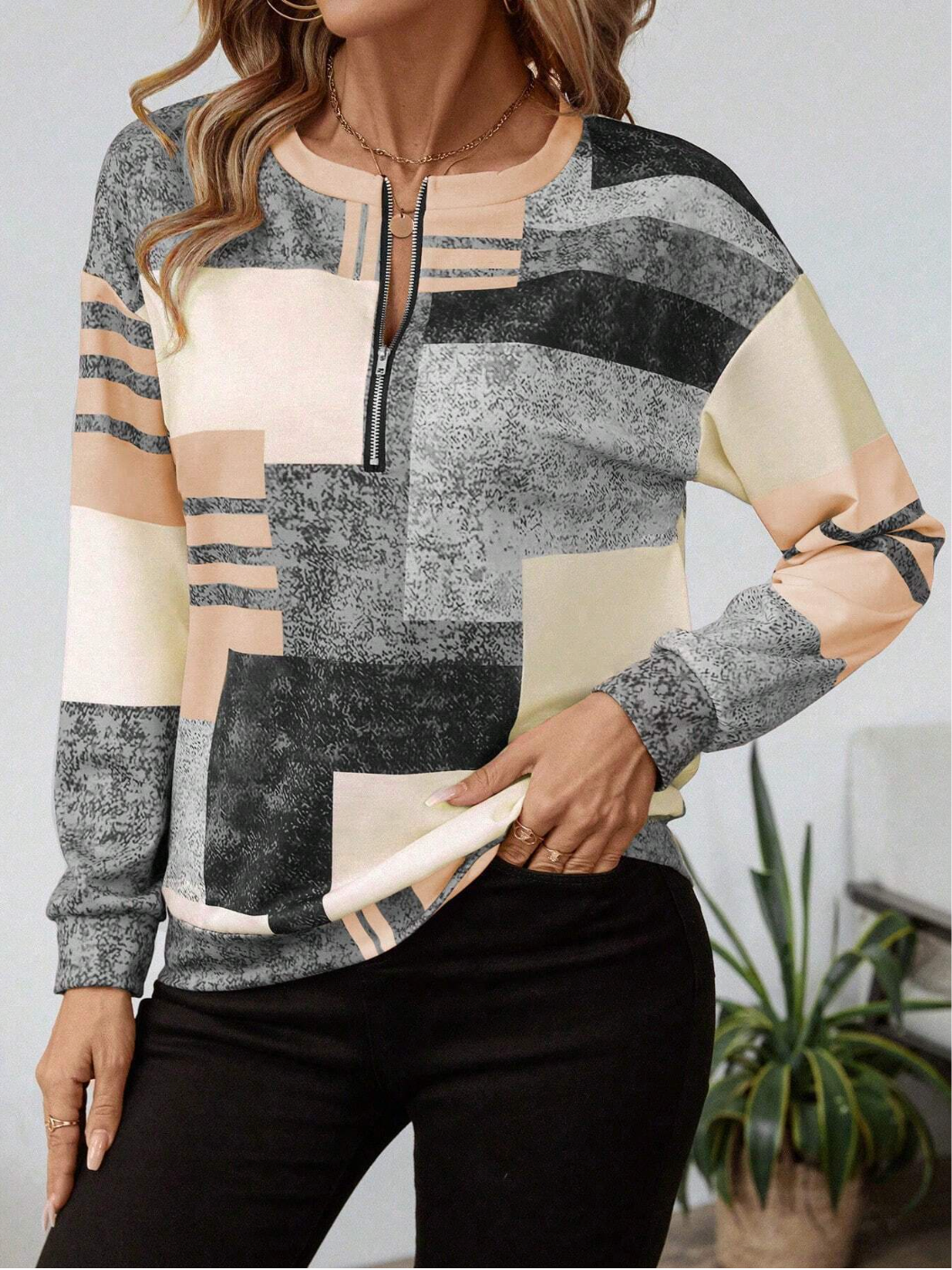 Novara | Classic Vintage Sweatshirt